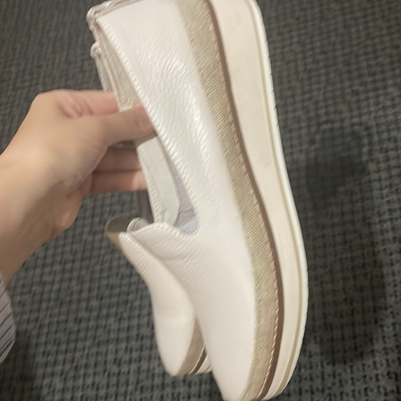 27 EDIT NATURALIZER DELPHIE SLIP ON SHOE - Picture 3 of 5